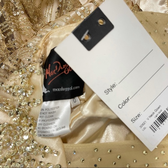 # Mac Duggal Light Gold Embellished Sequin Halter Neck Cross Back Gown - Picture 13 of 17